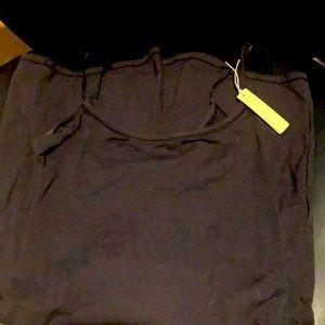 SKIMS NWT Black Onyx Slip Size Small